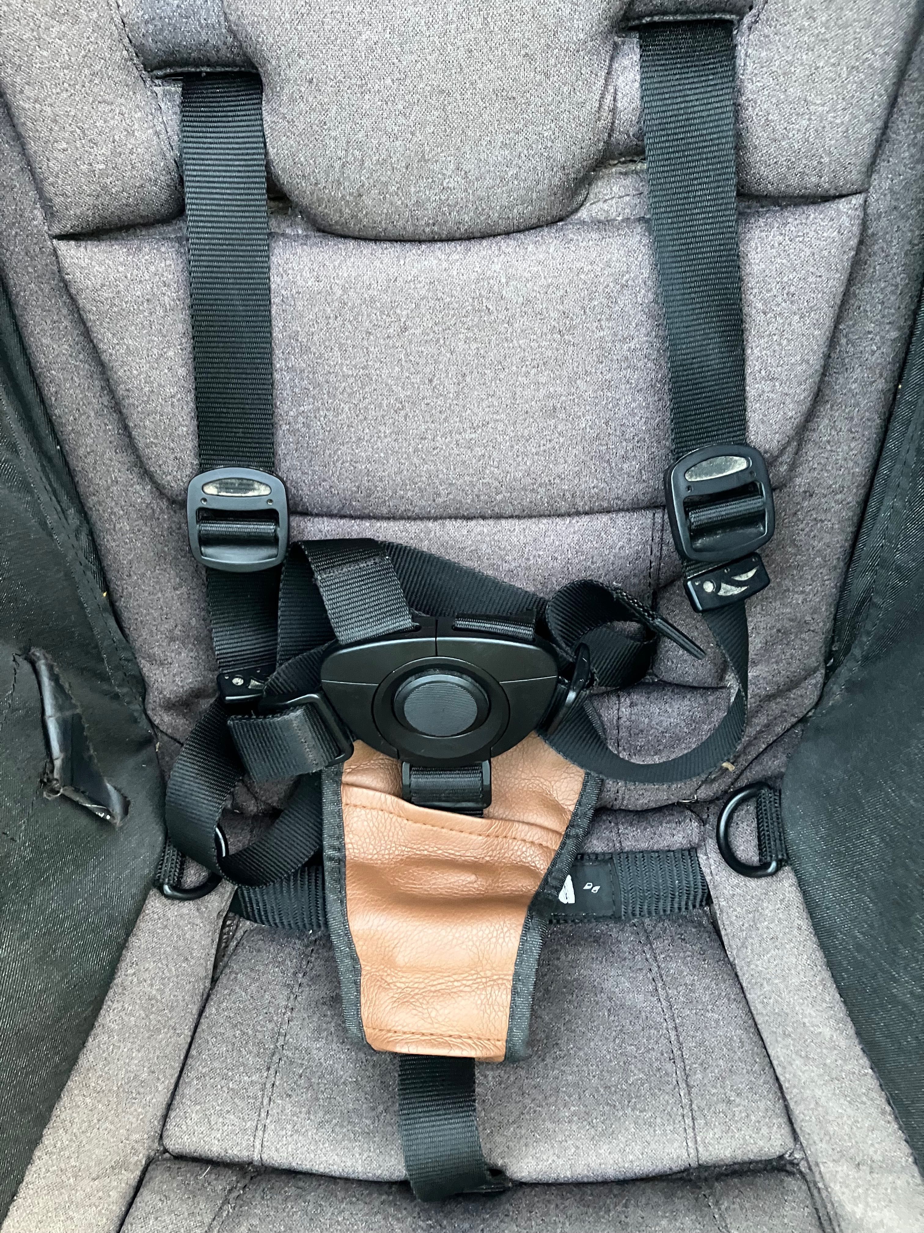 Wózek spacerowy Baby Jogger City Elite