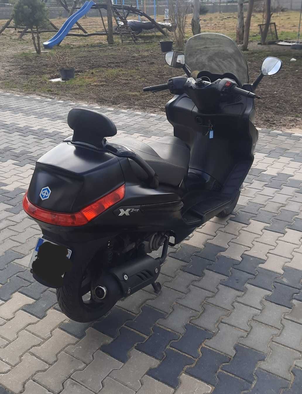 Skuter Piaggio Xevo 125cm3, rok 2016 , stan bardzo dobry !