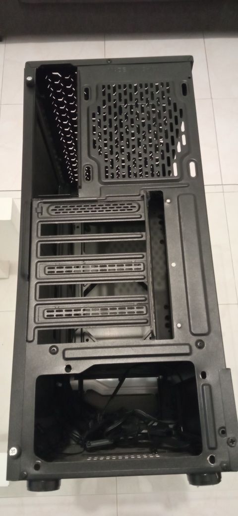 Torre para computador
