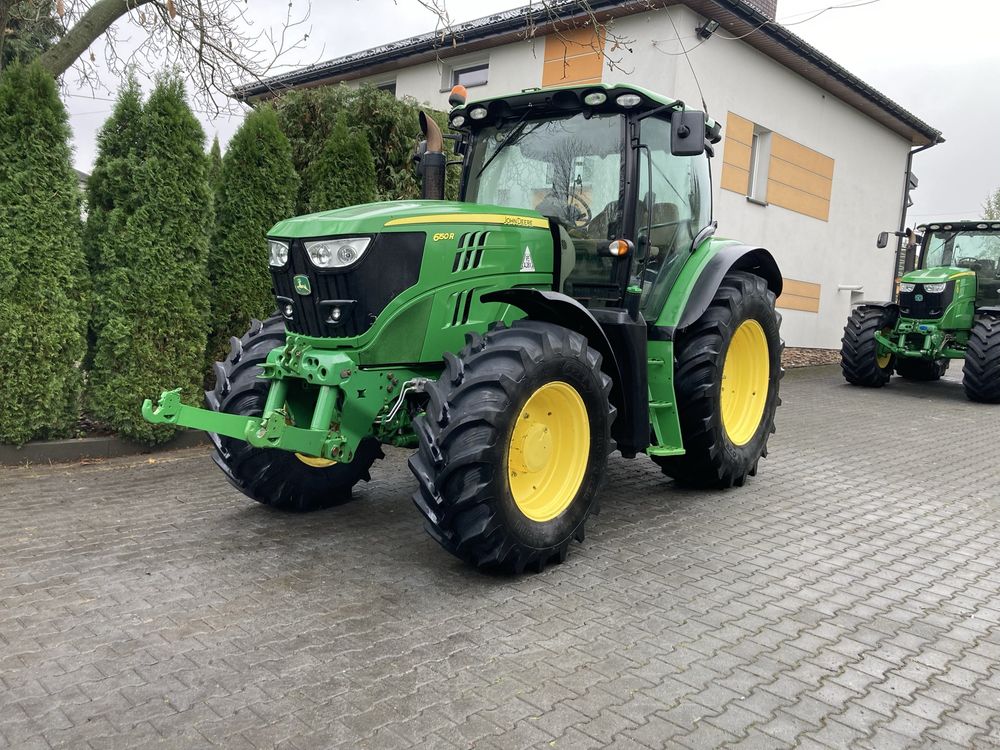 John. Deere 6150R. PowerQuad