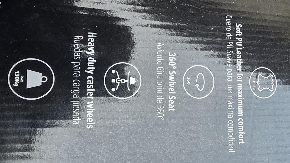 Cadeira gaming nova embalada