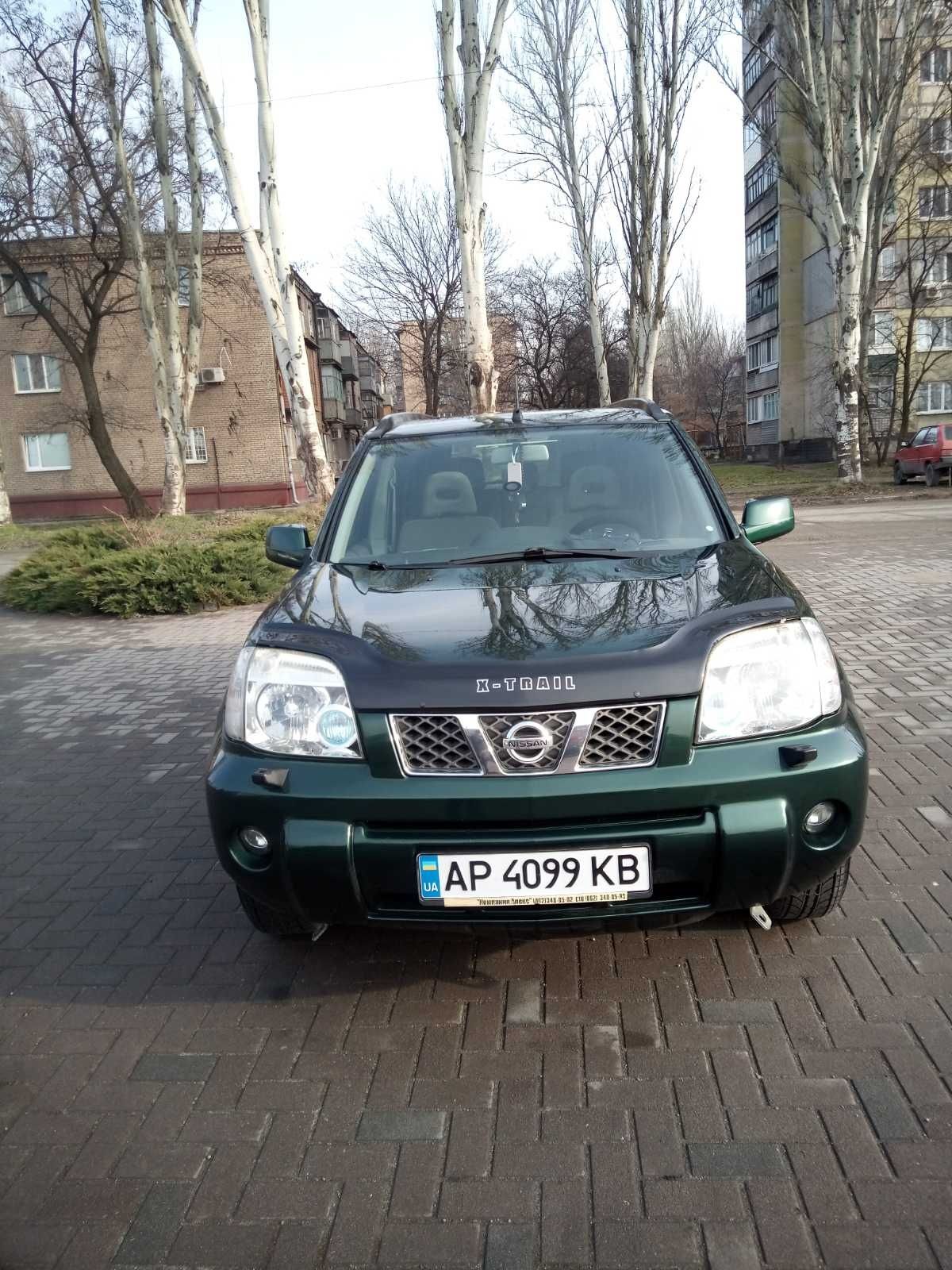 Продам автомобиль Nissan