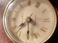 Zegar kwarcowy z mechanizmem MS1889 – klasyczny styl vintage