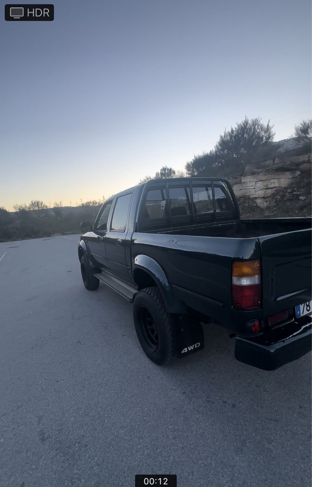 Toyota Hilux 2.4D - 170.000km