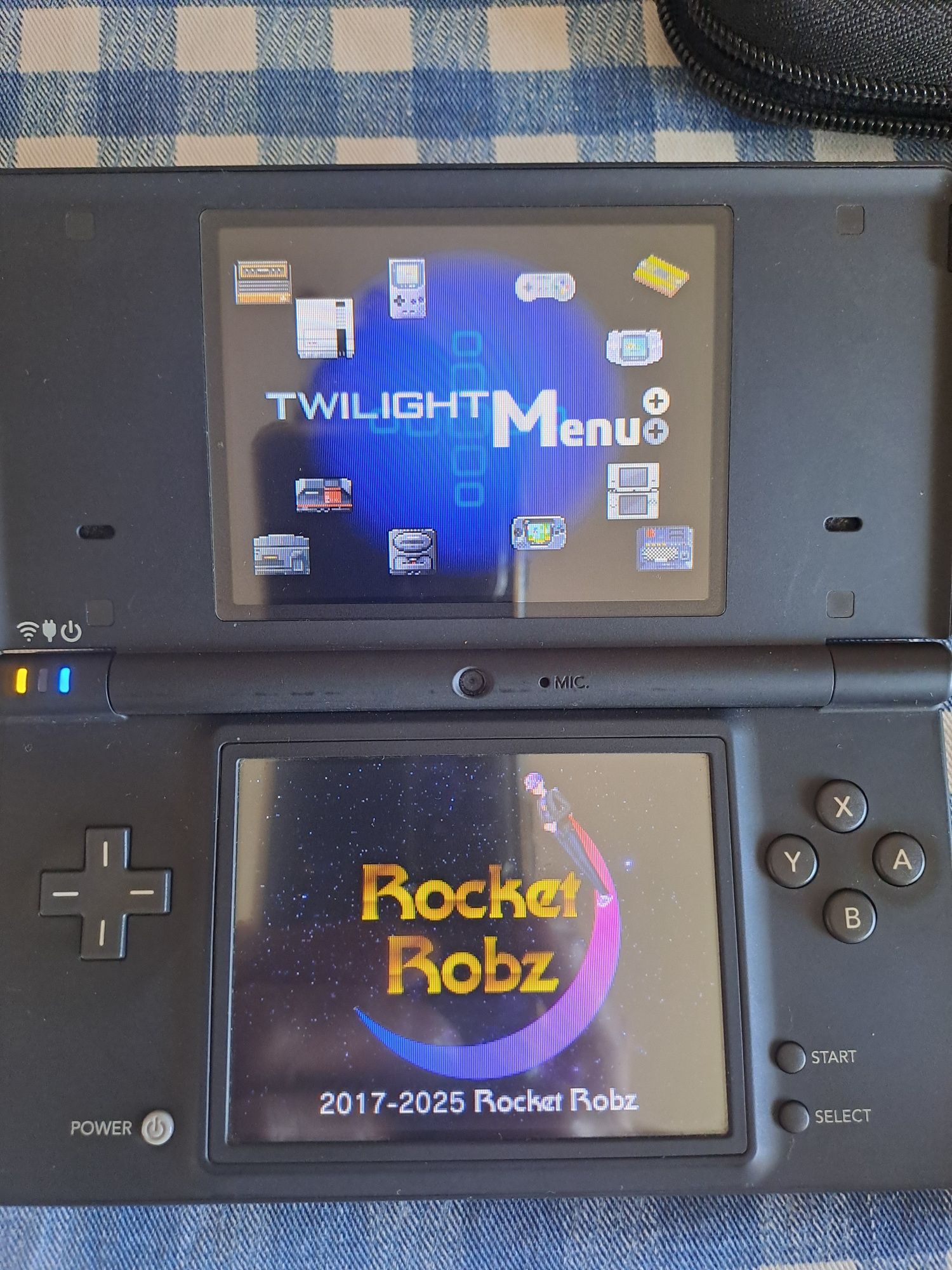 Nintendo DSi Desbloqueado com jogos