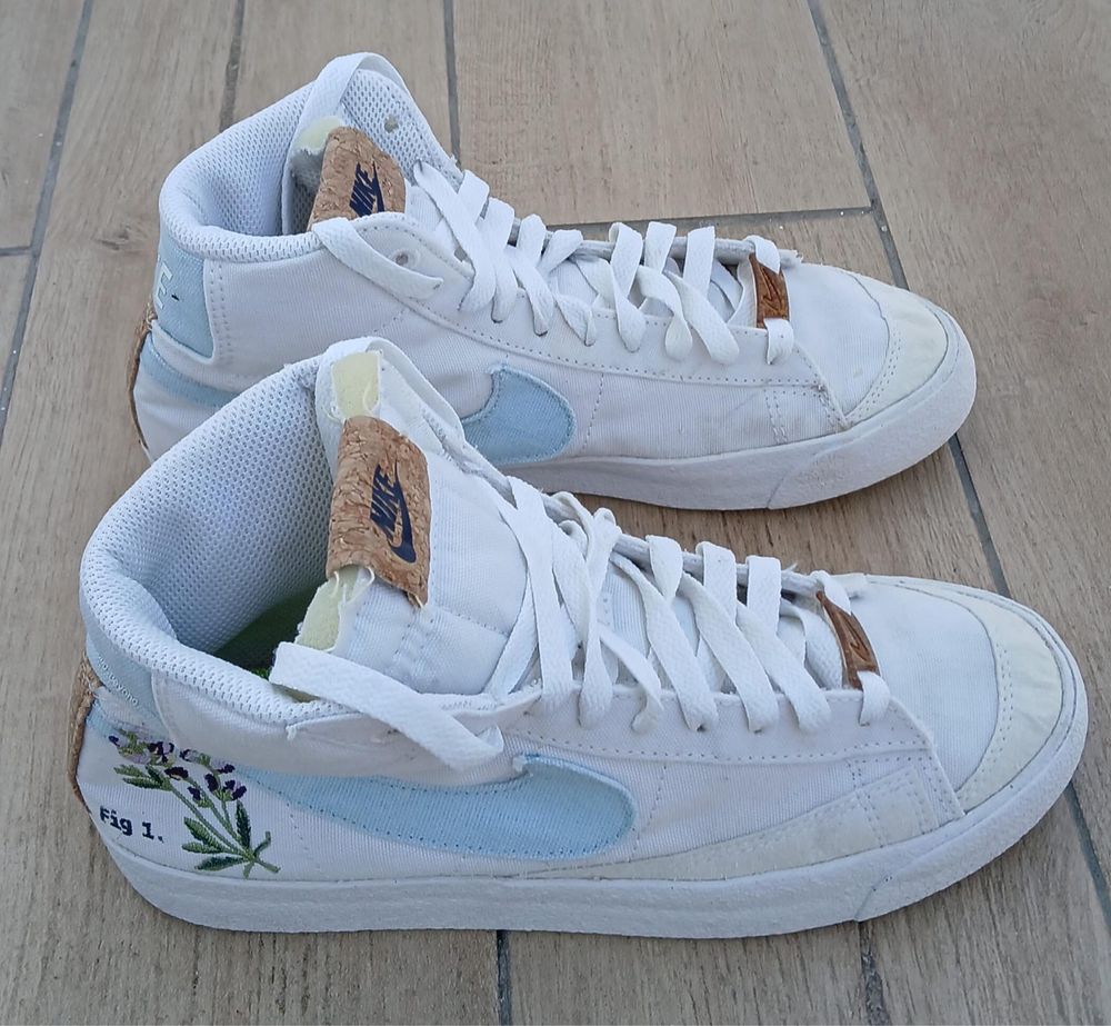 Trampki damskie Nike Blazer Mid '77 SE 'Indigo'