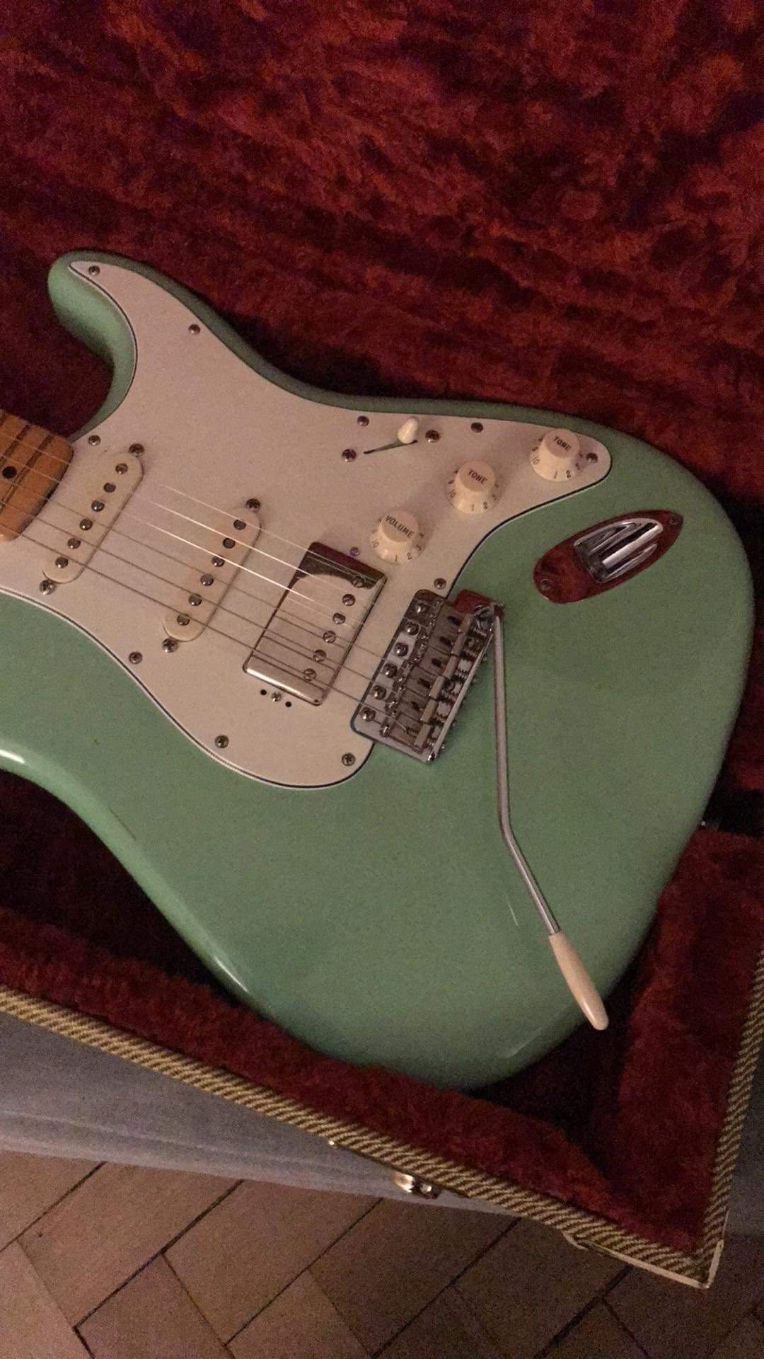Fender American Vintage AVRI Stratocaster - gitara elektryczna