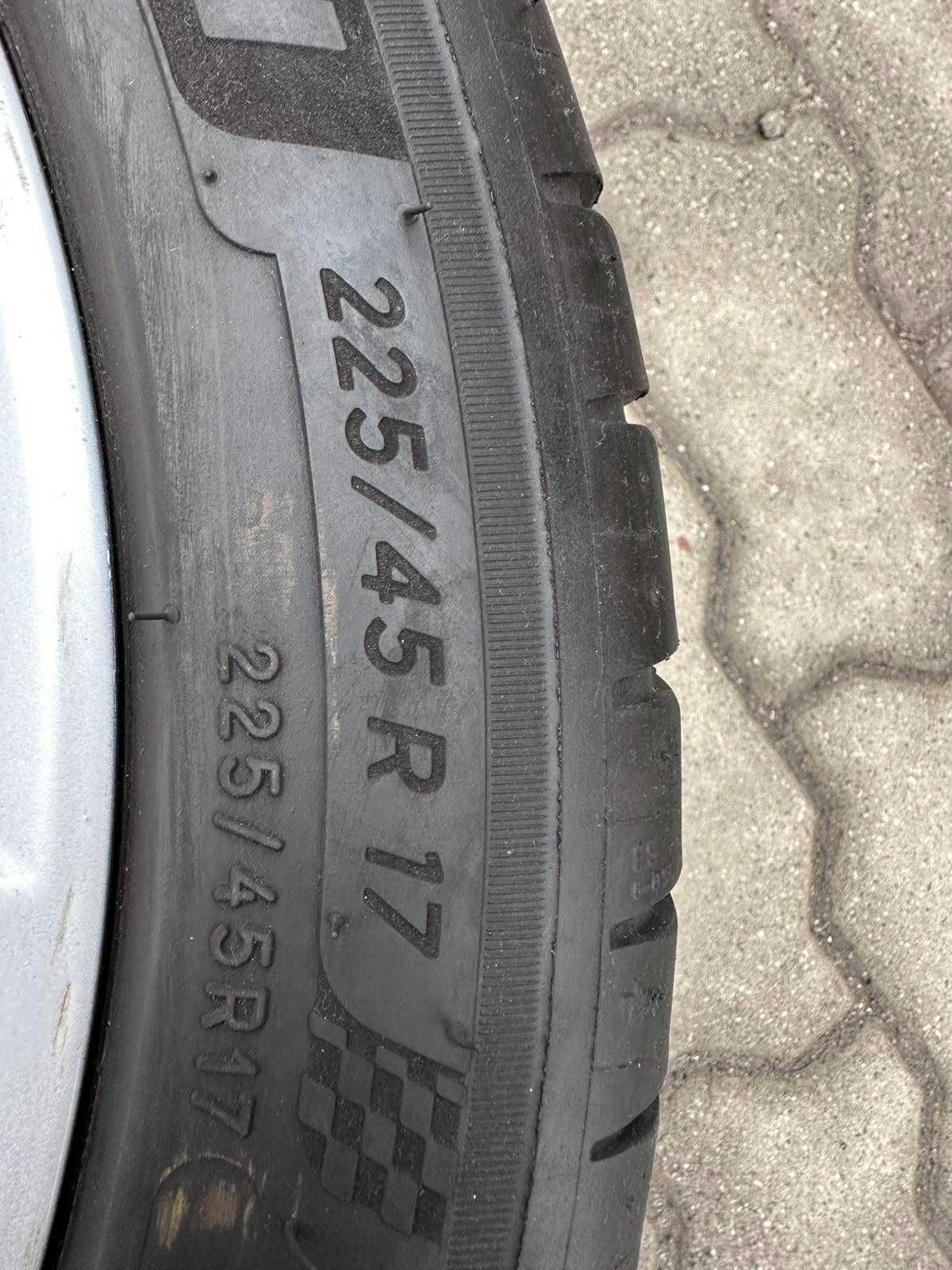 Колесо з шиною ET49 5x112 Michelin 2019р 225/45 R17 5G0601025BF Golf 7