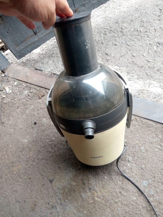 Продам соковижималку бу