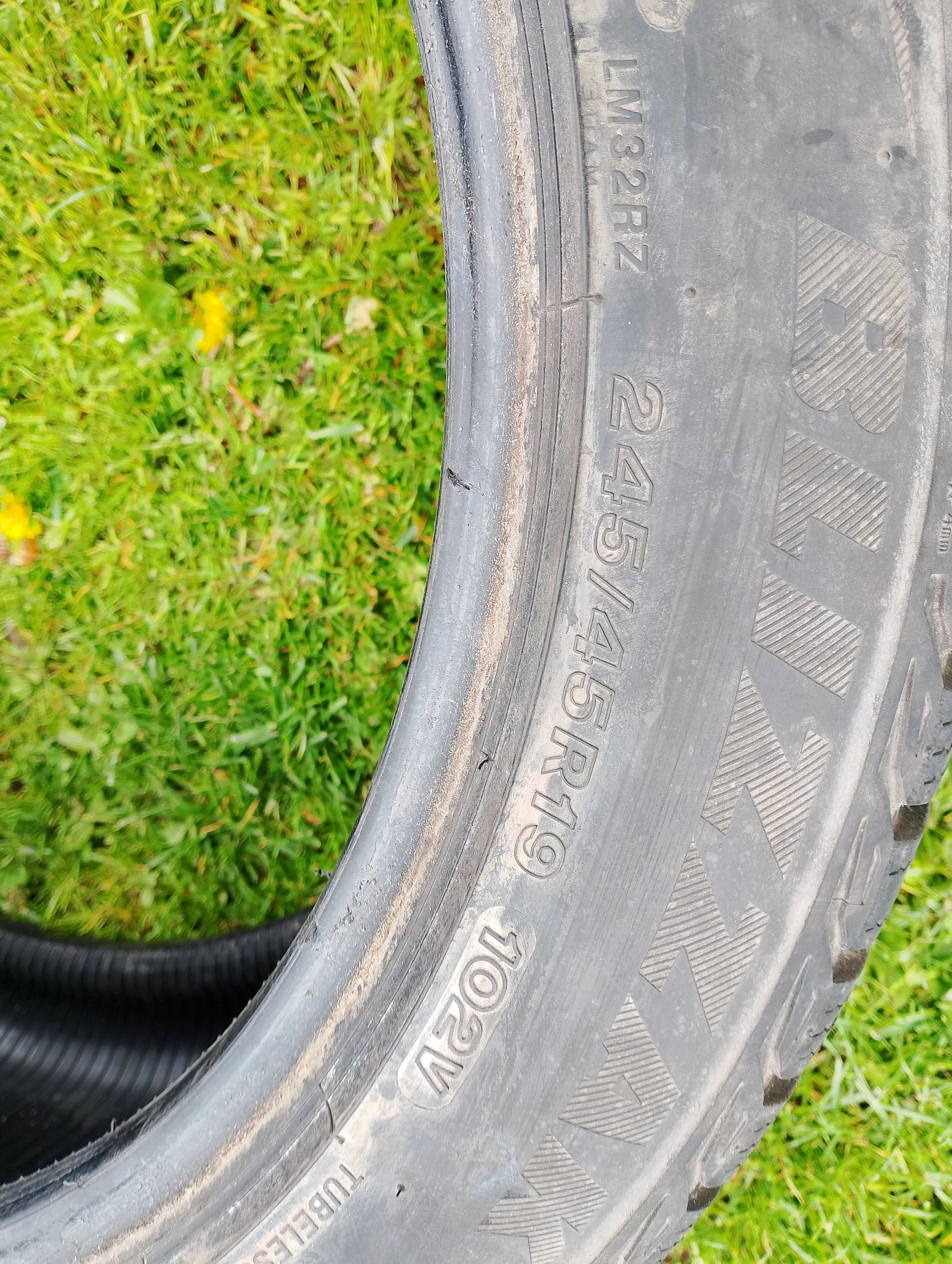 Opony zimowe Bridgestone Blizzak 245/45r19 3szt.