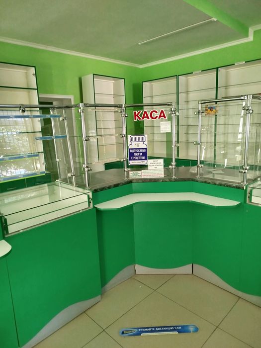 Мебель для аптеки бу можно отдельно