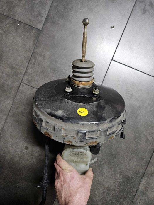 Serwo Hamulcowe Servo Pompa hamulcowa VW T5