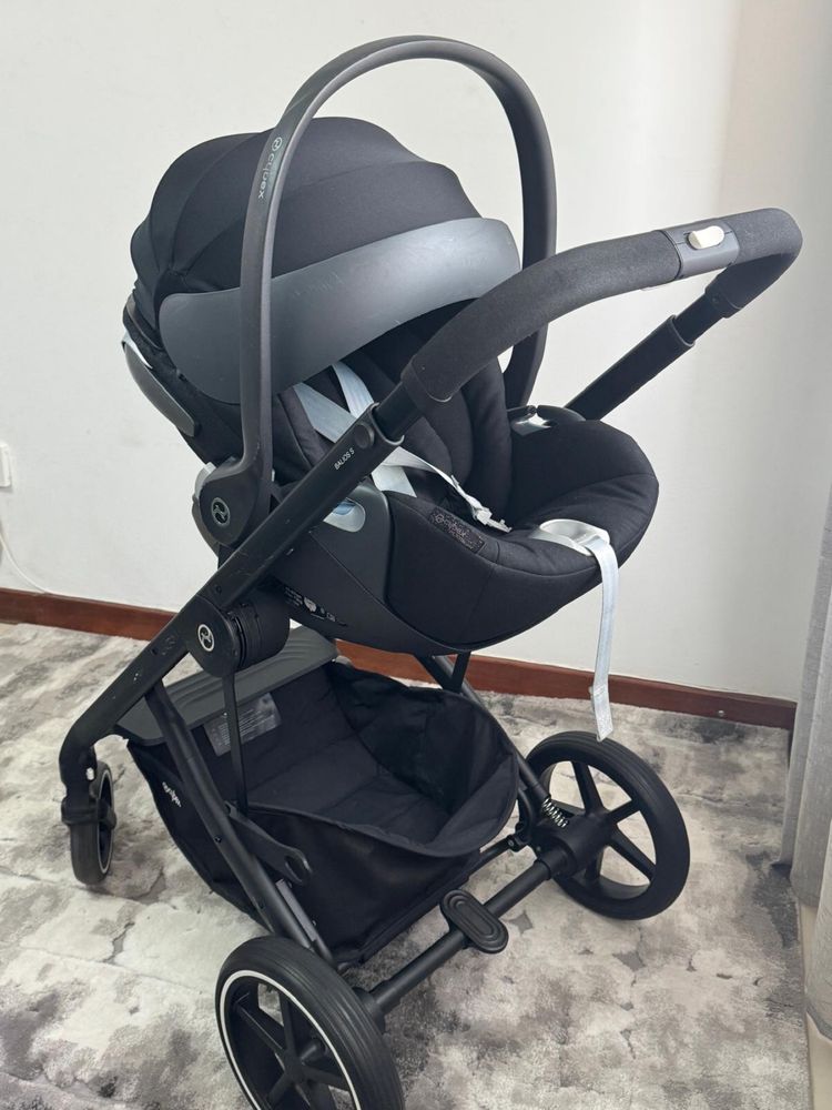 Vendo carro cybex + ovo