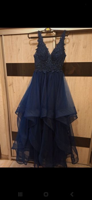 Piękna sukienka księżniczka granatowa