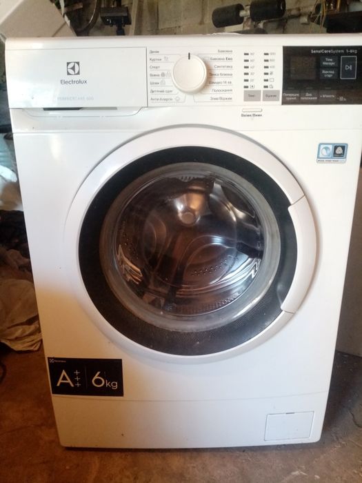 Пральна машина Electrolux