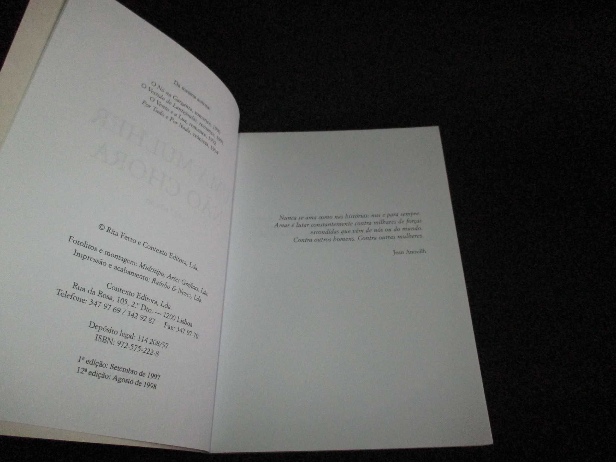 Livro Uma Mulher não chora Rita Ferro