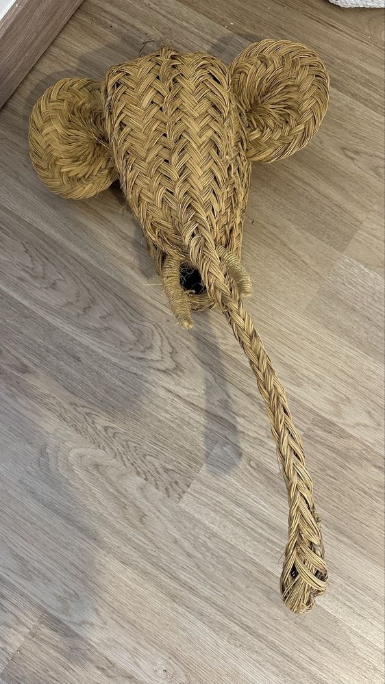Elefante de Parede em Fibra Vegetal (palha) para quarto de bebé