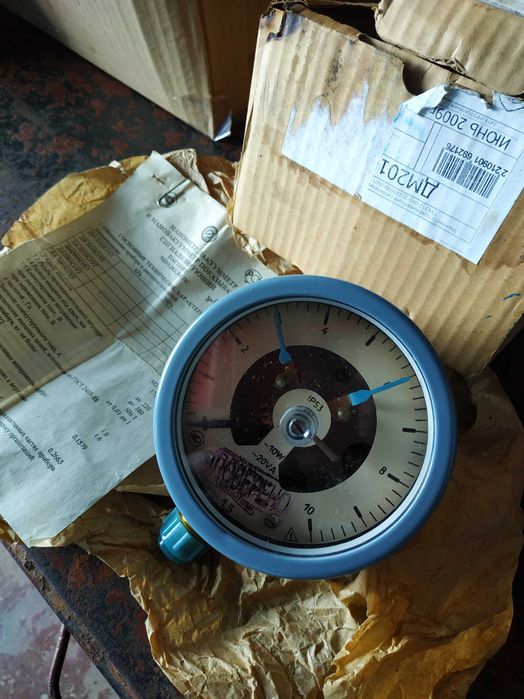 Манометр вакуумметр новый продам
