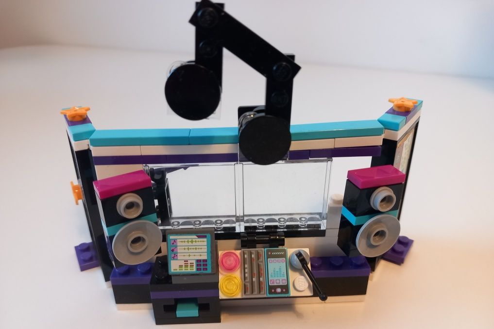 Lego Friends Music Maker