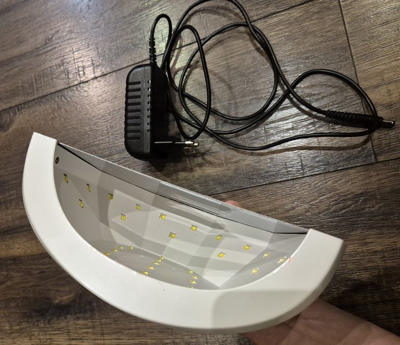 Semilac Lampa UV LED 24W/48