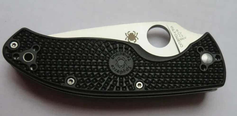 nóż folder Spyderco Tenacious okładziny czarne FRN