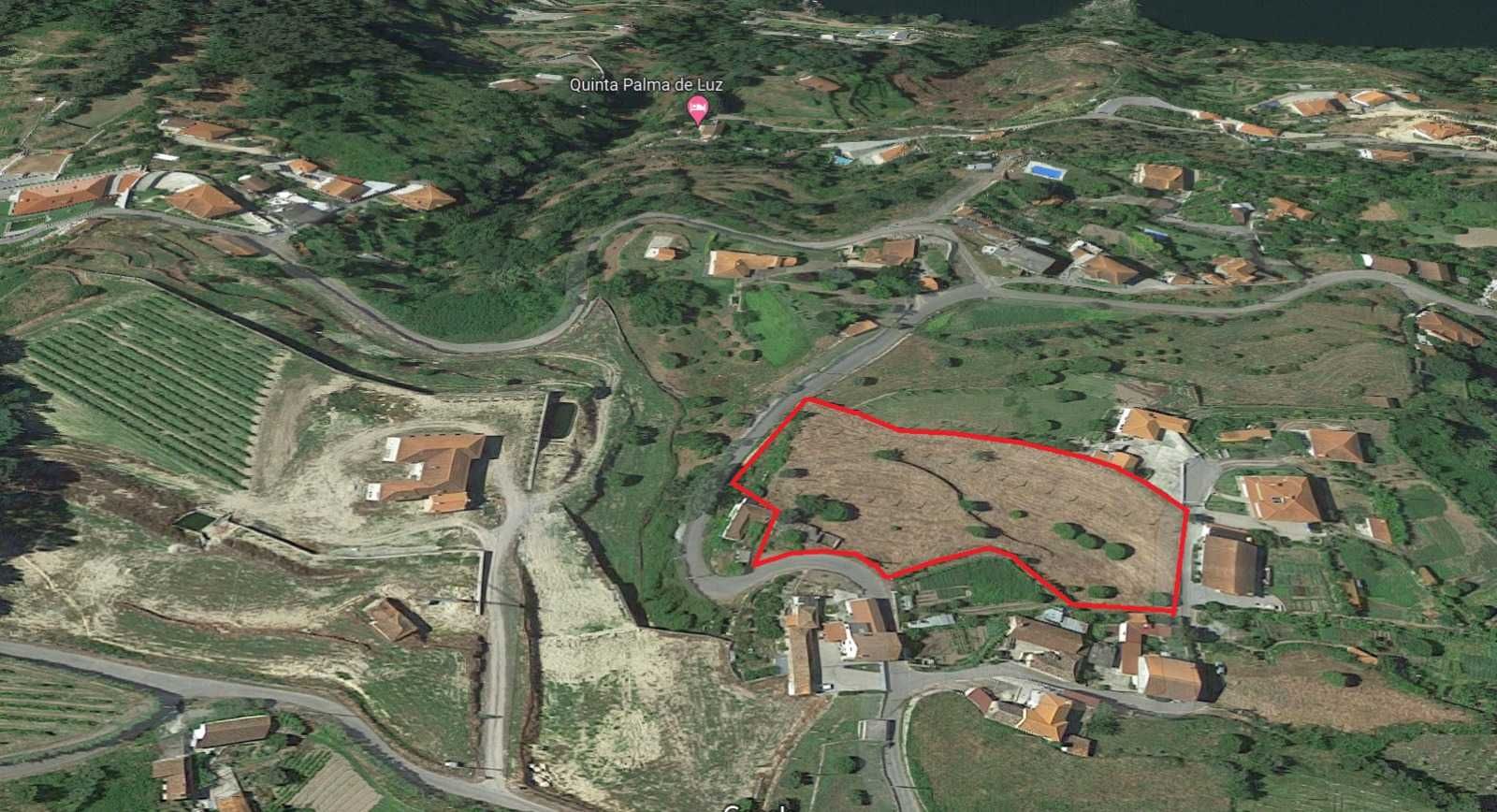 Terreno em São Lourenço do Douro para construção e vista rio.