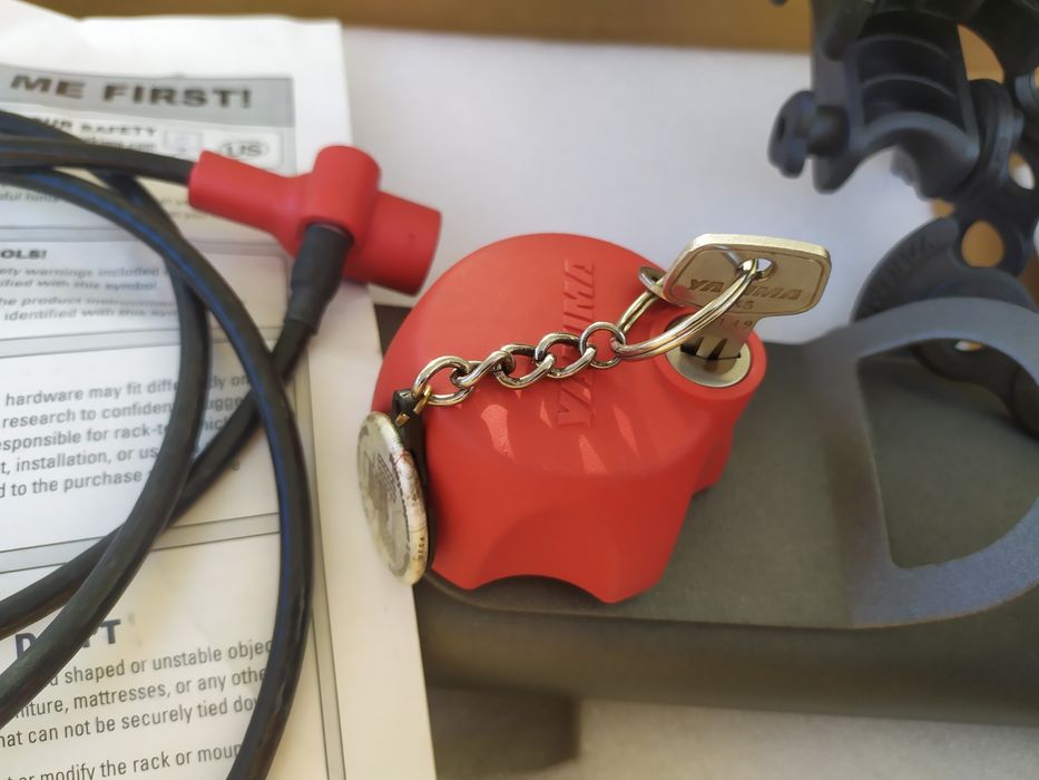 Suporte bicicletas para pneu suplente