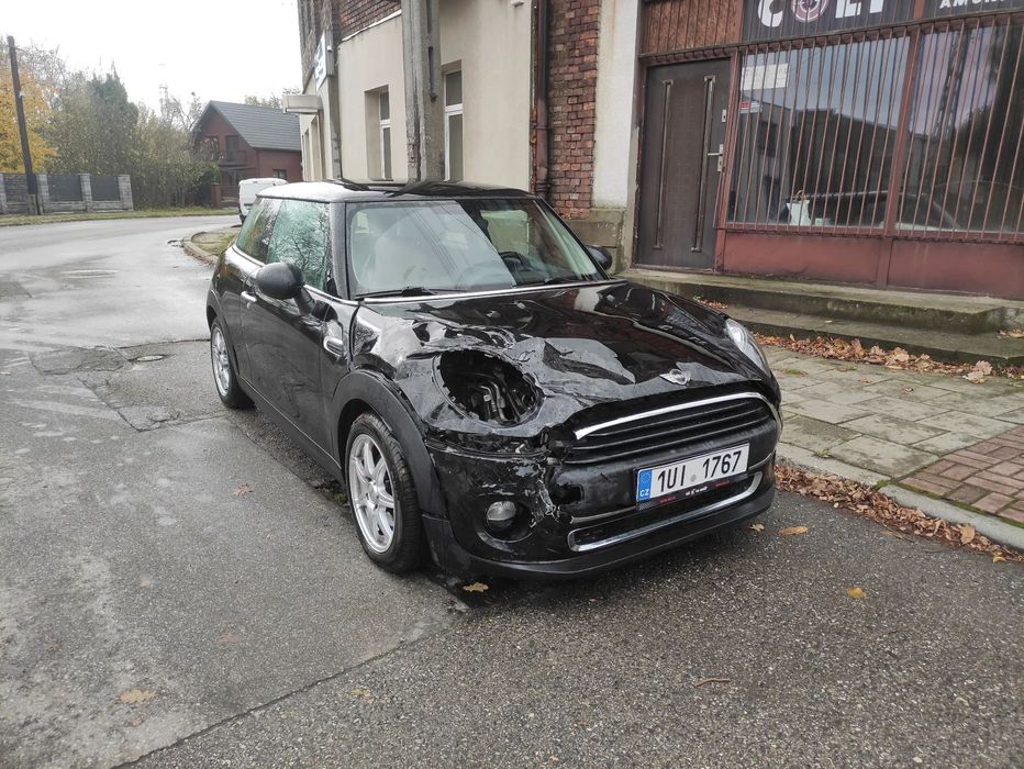 MINI ONE 1.2 benz.75koni 2018r 125tys.km lekko uszk.jezdny bogata wersja