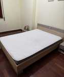 Cama de casal com colchão