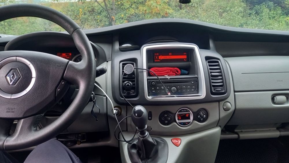 Renault trafic passenger
