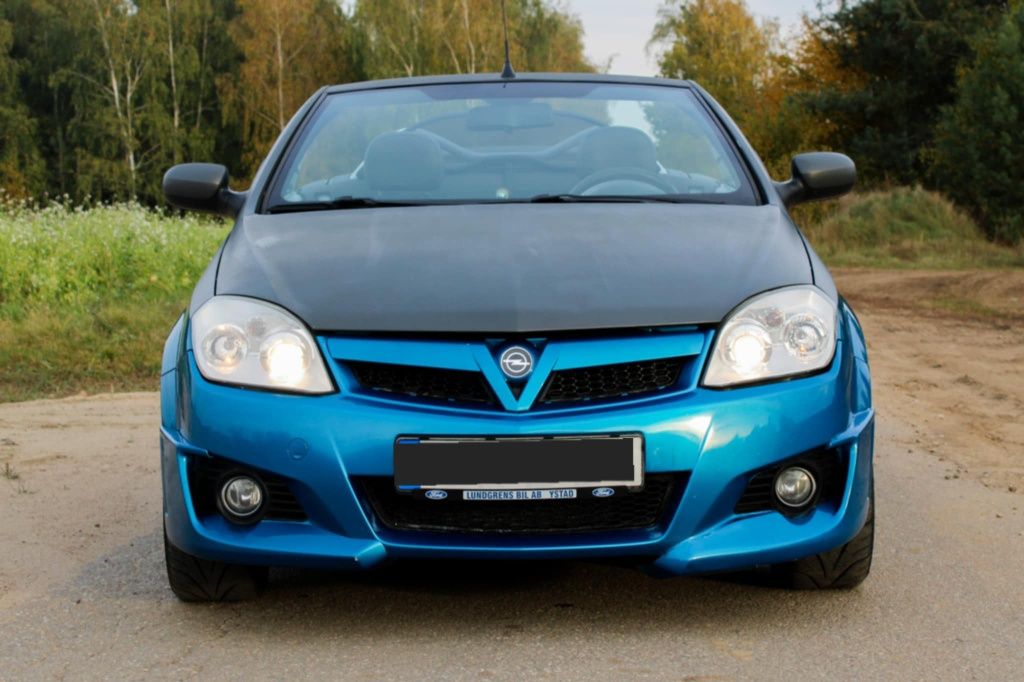 Opel Tigra Cabrio OPC Nawigacja