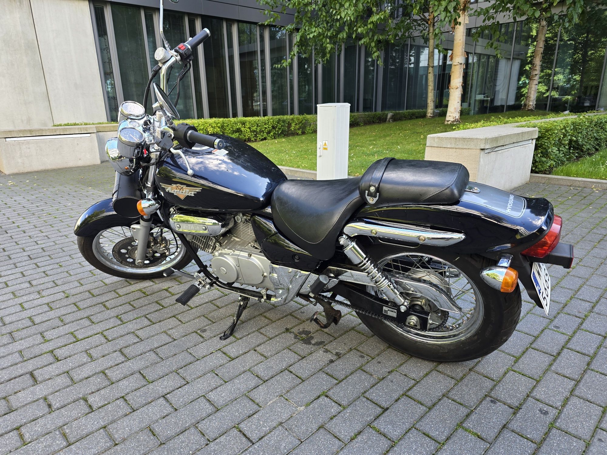 Hyosung Aquila GV 125, stan bdb, zarejestrowany, limitowana wersja!