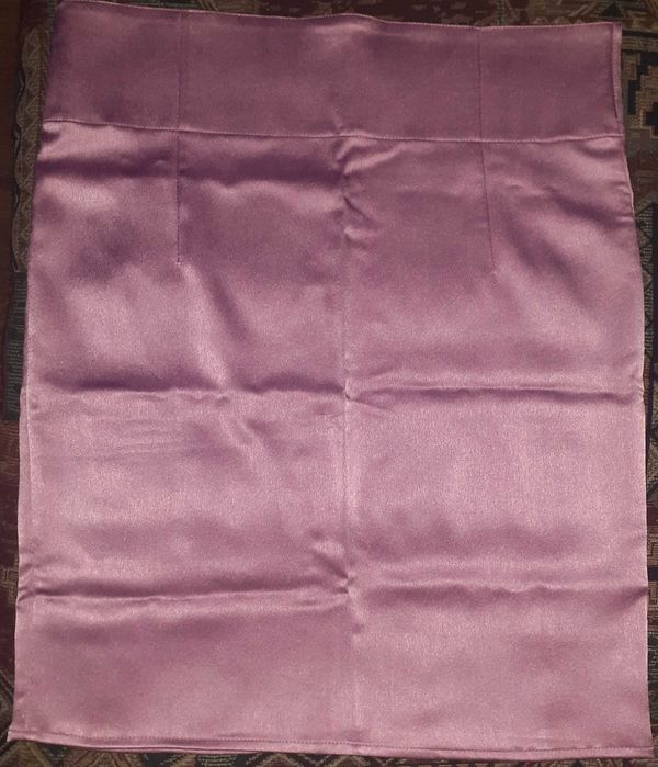 Юбка карандаш из стрейч атласа