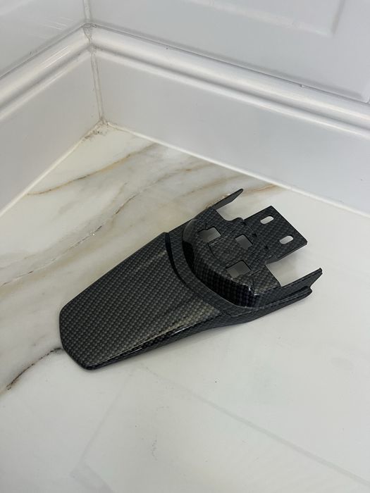 Błotnik tylni carbon sur-ron surron sur ron chlapacz