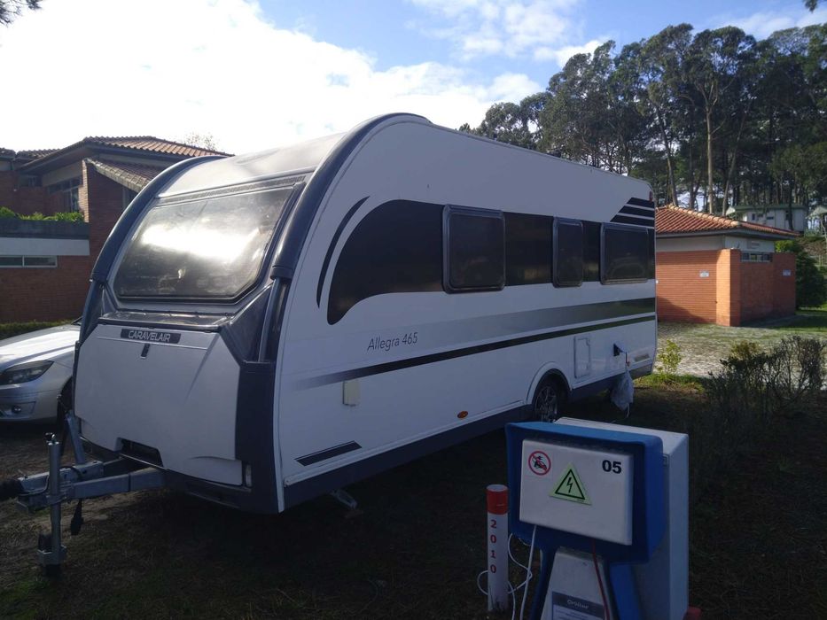 Vende-se caravana Allegra 465