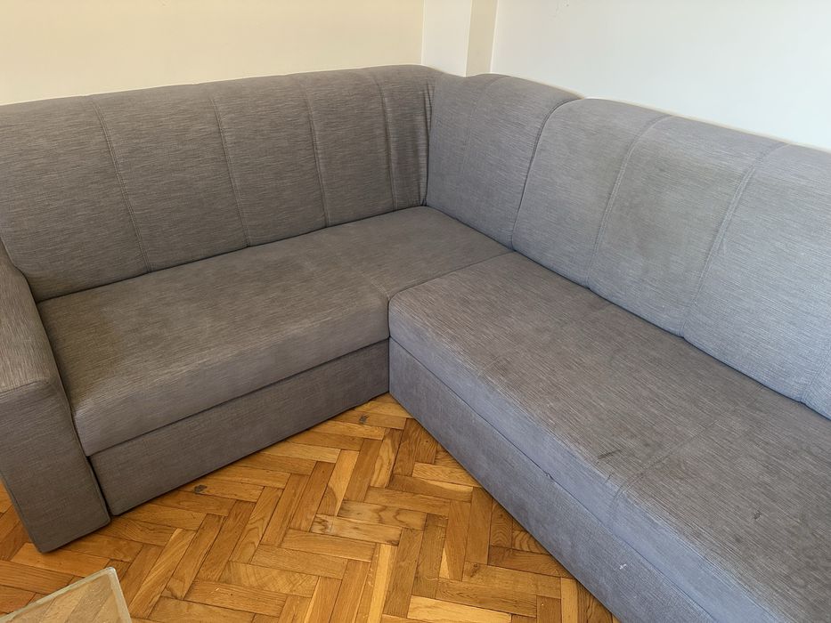 Narożnik 175/220 z funkcją spania.