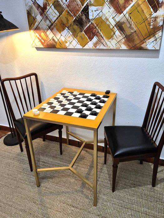 Mesa de Jogo / Mesa de Apoio / Damas / Latão / Lazer