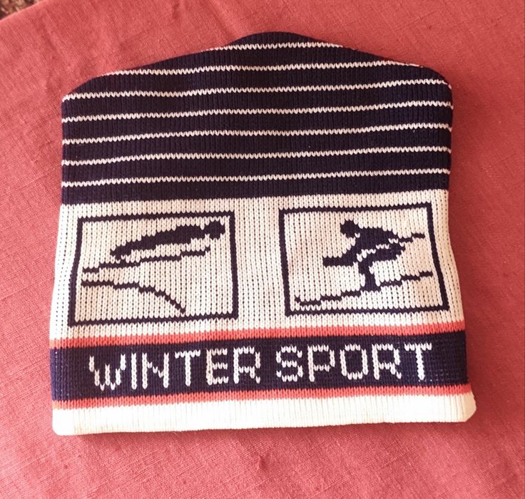 Оригінал, Швеція, вінтажна шапка winter sport