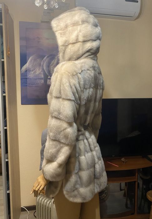 Норковая шубка Manakas из серенькой плюшевой норки, размер XS-S