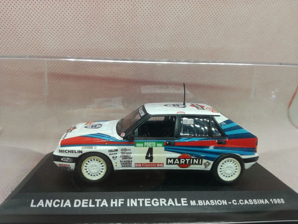 N.148 Miniaturas 1/43 Lancia Delta R Portugal 1988 e 92