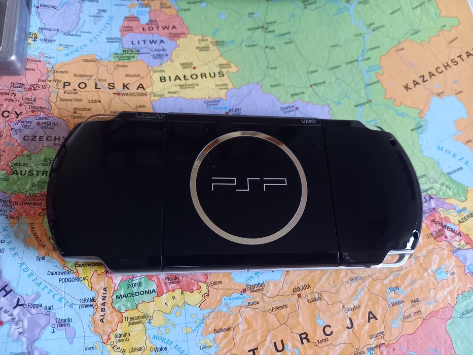 Konsola Sony psp 3004 (3000) stan idealny 64gb 100 gier