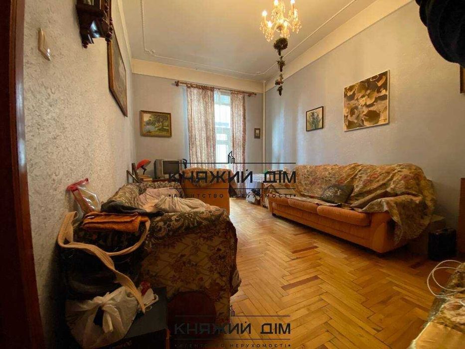 Продаж 3 кімнатна квартира м. Олімпійська КОД 21147044