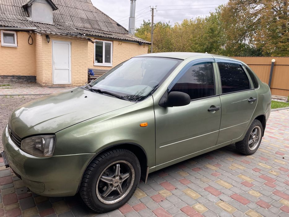 Продам автомобіль ВАЗ Каліна