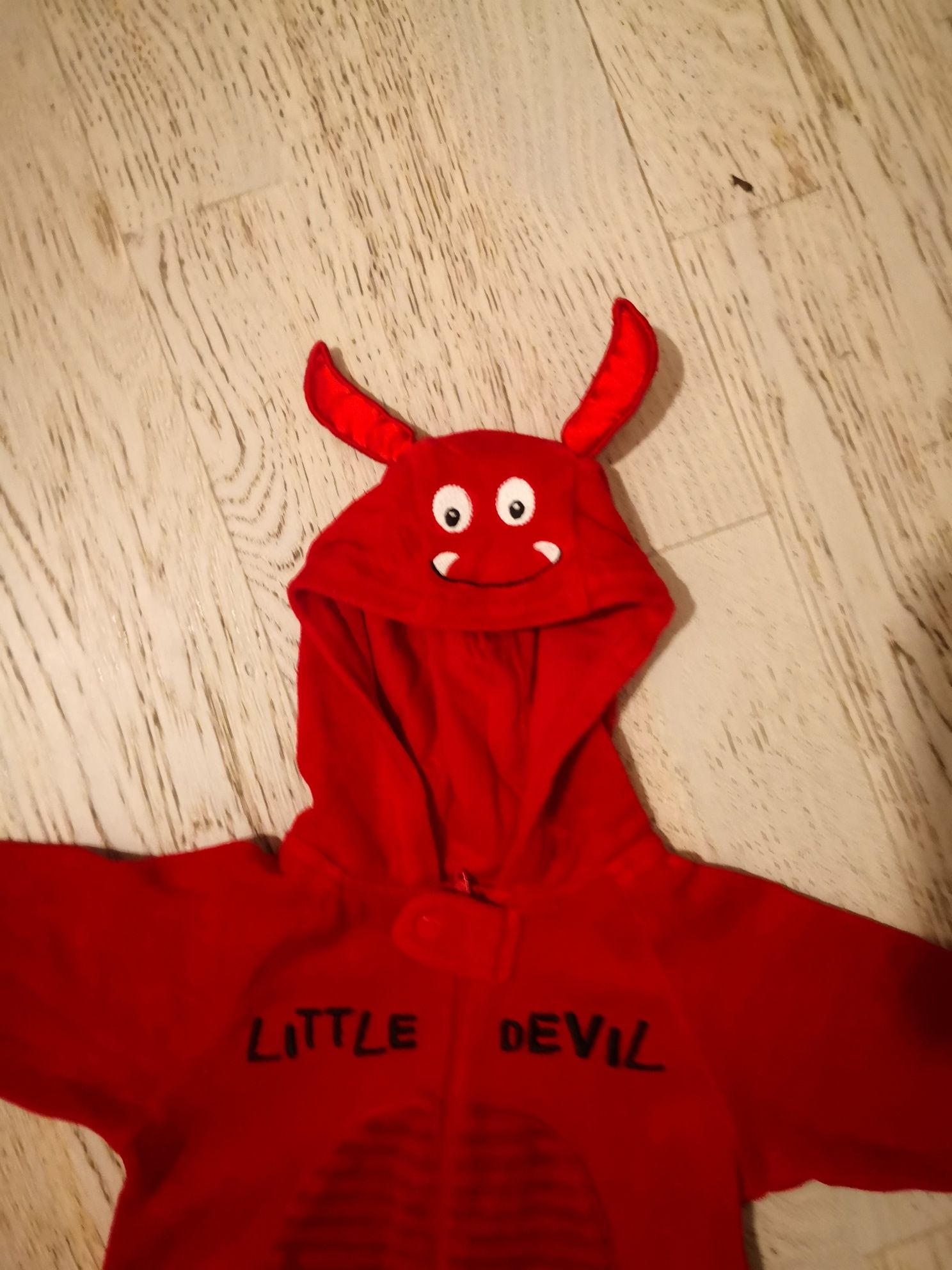 Pajacyk welurowy Little Devil rozmiar 68. Mothercare