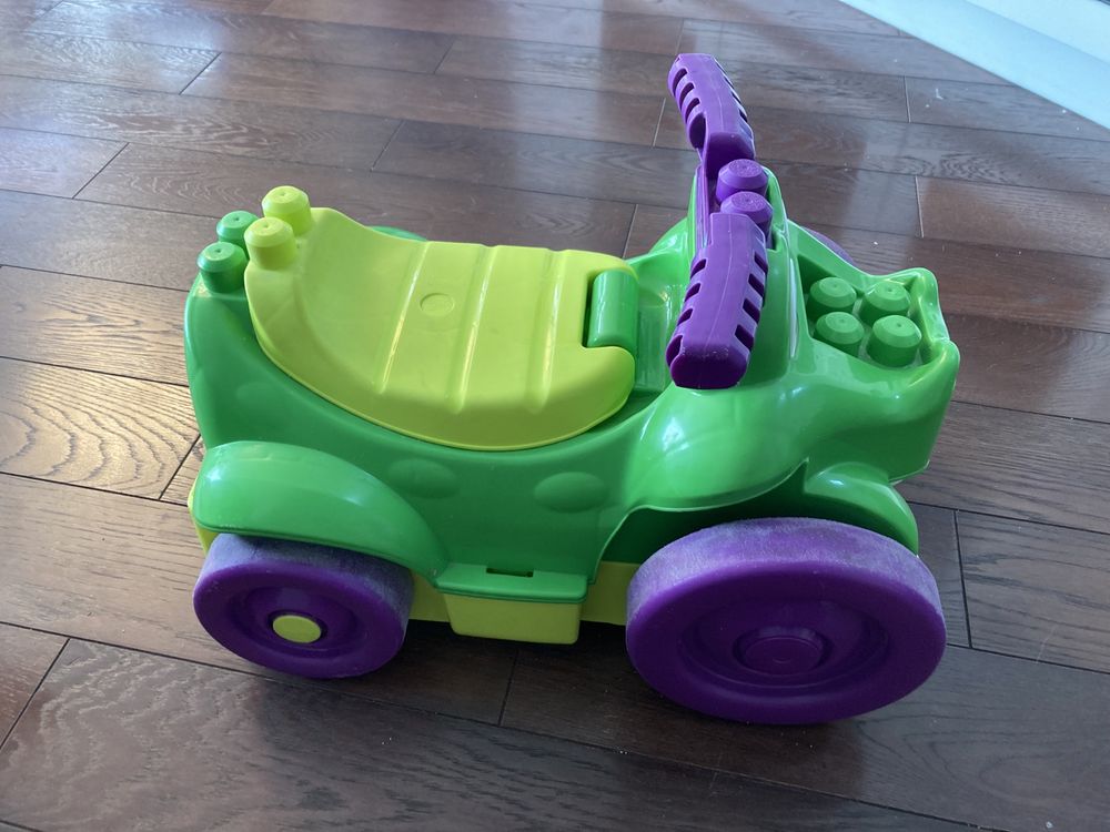 Fisher Price, jeździk zjadacz klocków Krokodyl