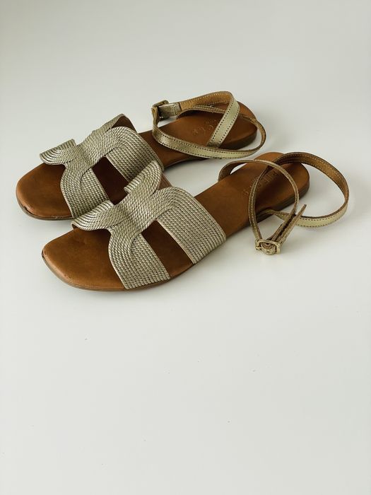 Sandalias douradas - Pieces 40