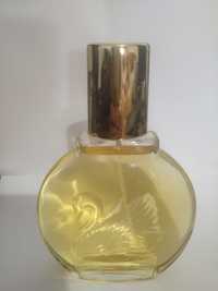 Perfume - Glória Vanderbilt