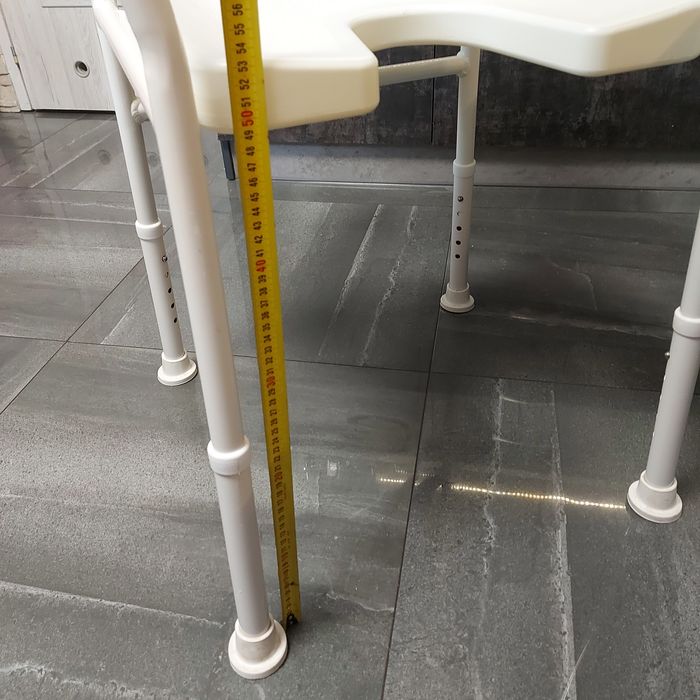 Krzesło pod prysznic z oparciem Drive medical DSR130