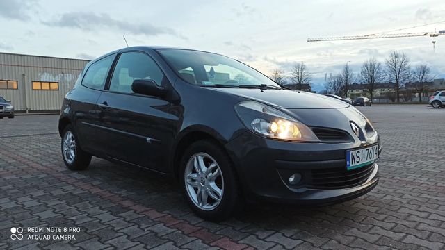 Renault Clio Renault Clio III 1.2 16V 75KM Dynamique 2006r.