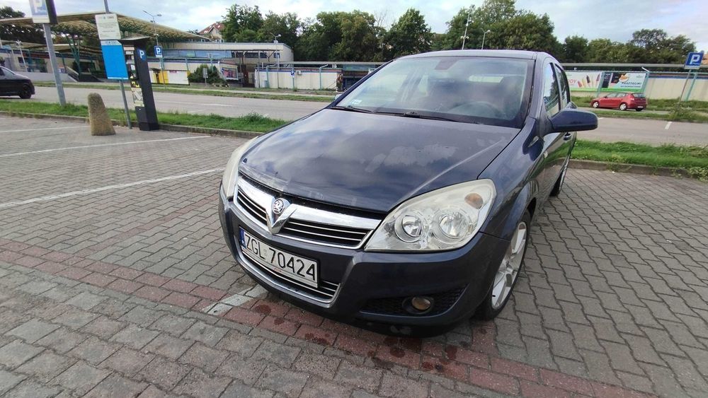 Opel Astra H-2008, LPG, w ciągłym użytkowaniu.